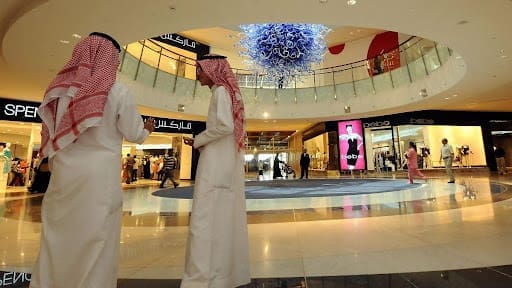 Shopping Extravaganza: Souks and Malls in Saudi Arabia