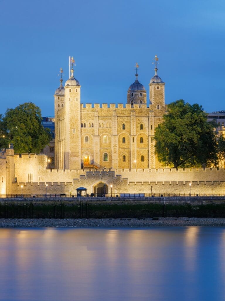 Your Ultimate Itinerary for Exploring the Tower of London and Beyond