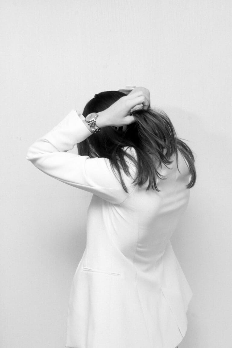 Easy Health Hacks for Busy Women in 2025