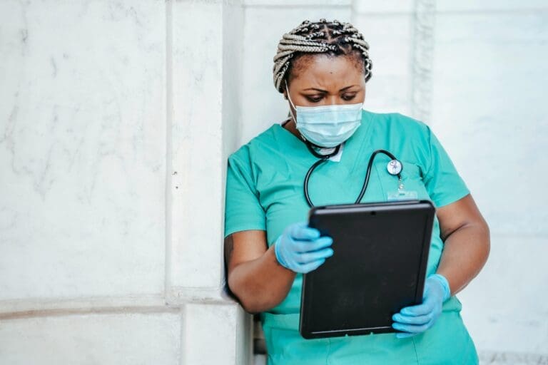 Steps to Transition into a Nurse Practitioner Role