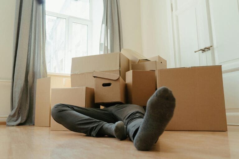 How to Move Long-Distance Without Losing Your Sanity