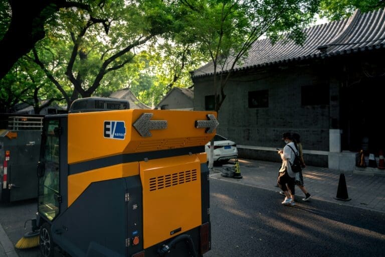 DIY vs. Professional: Installing an Emergency Power System for Homes
