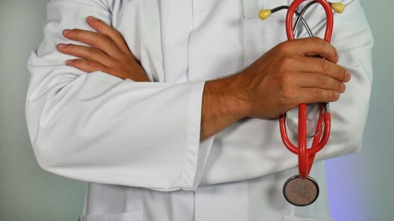 Essential Tips for Choosing Long-Term Health Insurance Policies