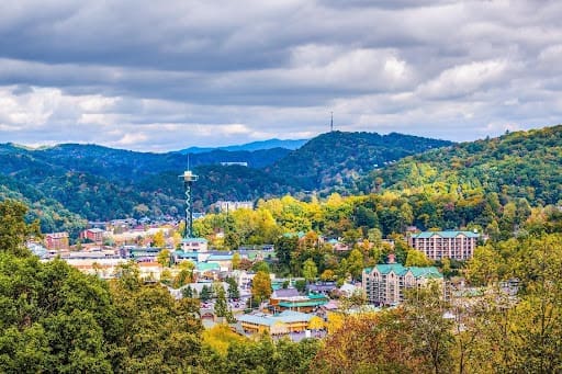 Gatlinburg with Kids: A Family-Friendly Guide to Fun, Nature, and Attractions