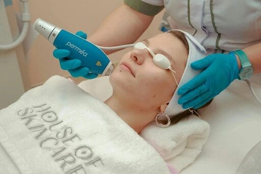 How to Take Care of Your Skin After CO2 Laser Resurfacing