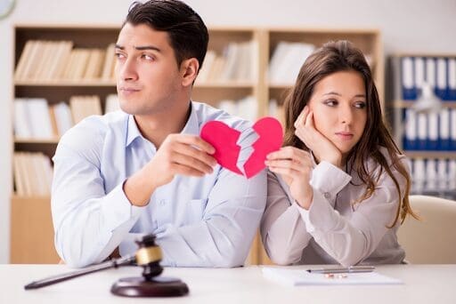 What You Need to Know Before Filing for Divorce in Florida