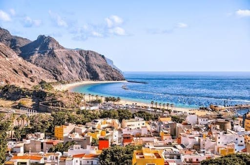 Don't Skip These Small Towns In Spain to Enjoy the Fullest