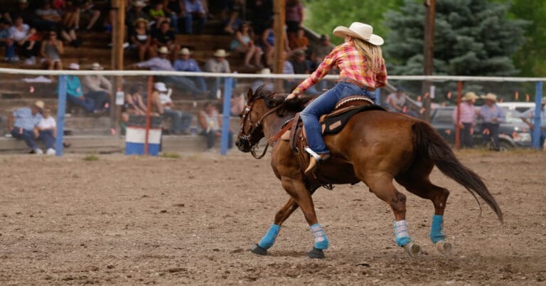 What You Should Wear to Your First Rodeo