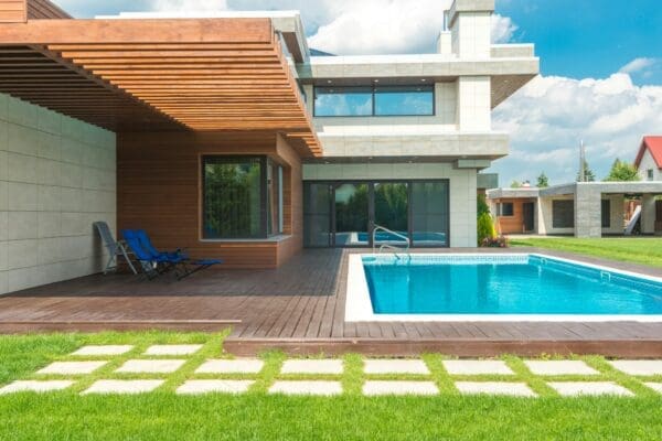 Creating Backyard Memories That Last a Lifetime