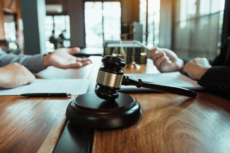 Why Choosing the Right Divorce Lawyer Can Make or Break Your Future