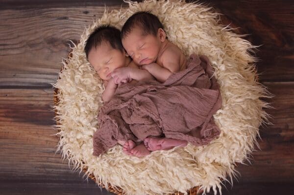 Adorable Baby Gift Ideas For Twins That Aren’t Just Duplicates