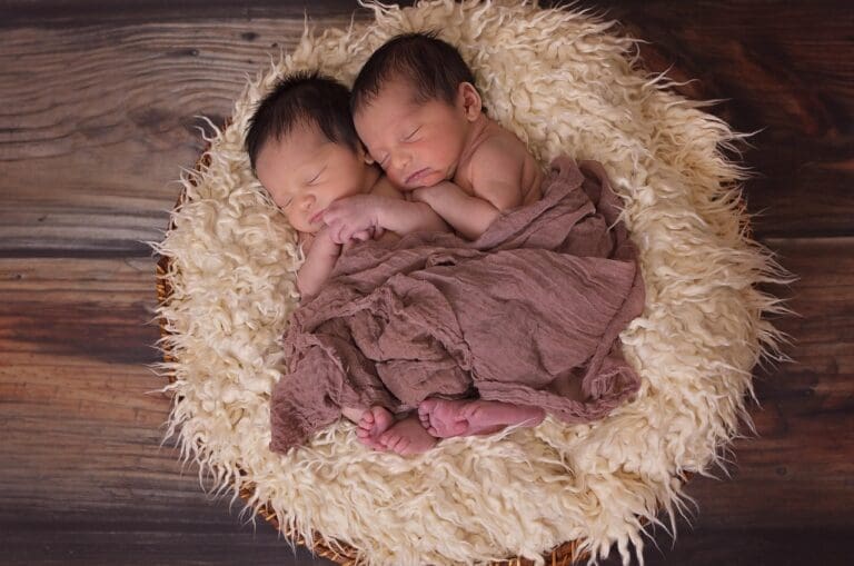 Adorable Baby Gift Ideas For Twins That Aren’t Just Duplicates