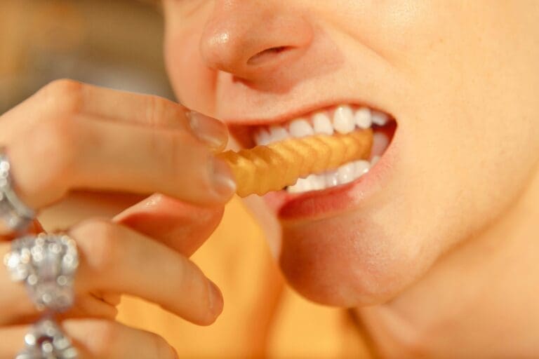 How Do Everyday Habits Affect the Color of Your Teeth?