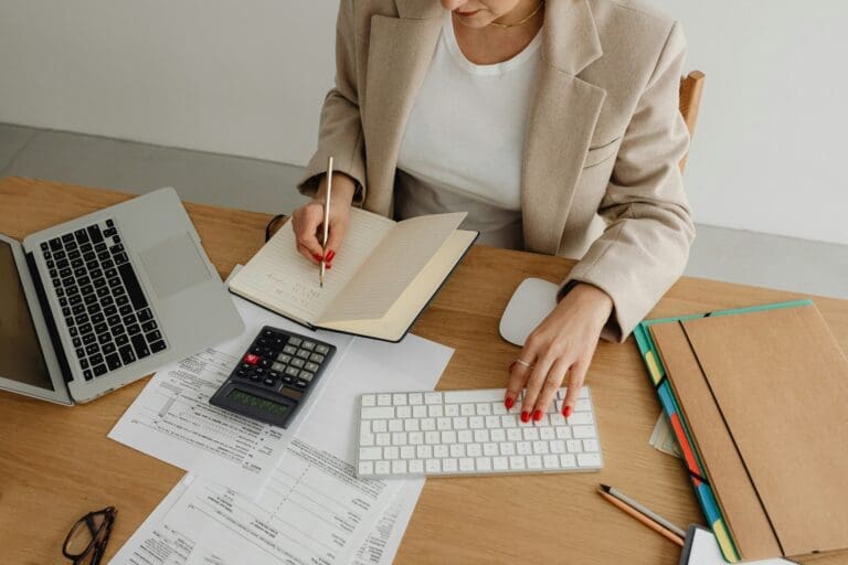 How to be Financially Successful on a Middle-Class Income