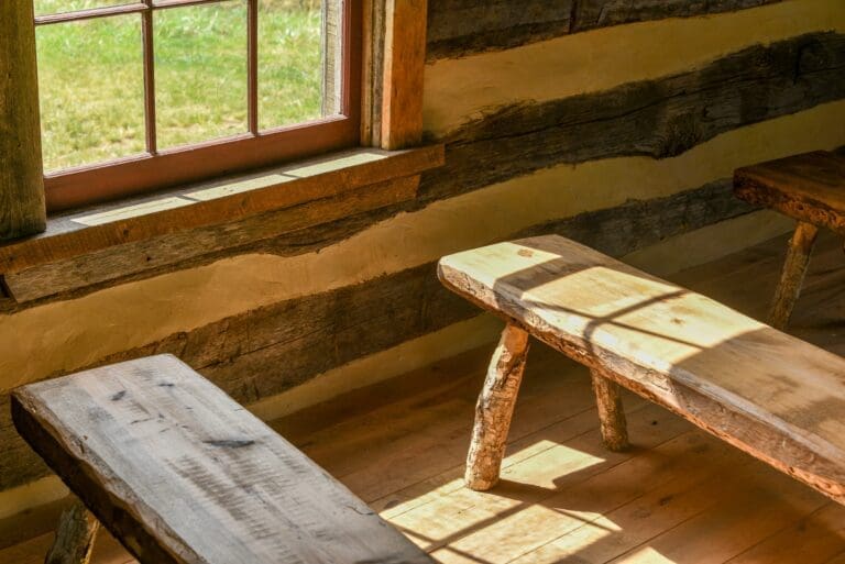 What to Expect When Building a Log Home from the Ground Up