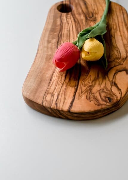 Warm Earthy Vibes: How to Use Olive Wood Pieces to Transform Your Space