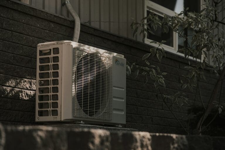 How Weather Affects Your Air Conditioner's Performance