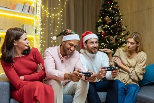 7 Tips for Hosting Relatives When Tensions Are High