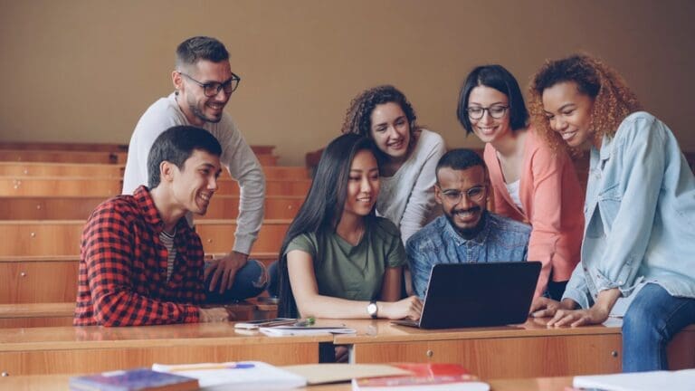 How Universities Can Achieve Sustainable Enrollment Growth in a Competitive Market