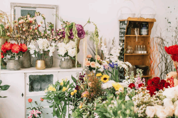 How Same-Day Flower Delivery Enhances Special Moments in Smithtown, NY