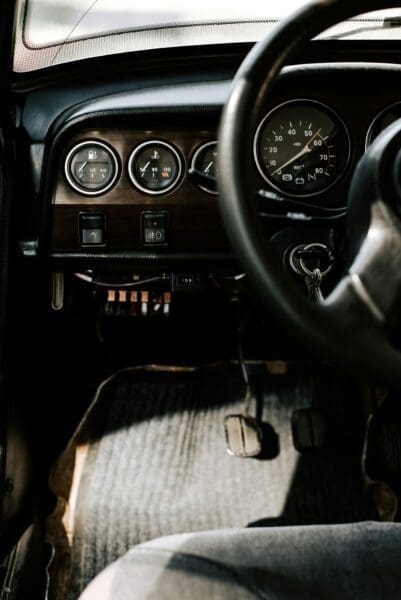 A Practical Guide to Choosing the Right Used Luxury Car
