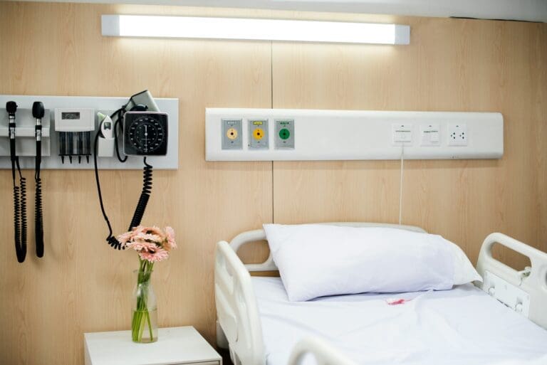 Healthcare Communication Boards: Best Practices for Patient Rooms and Nurse Stations