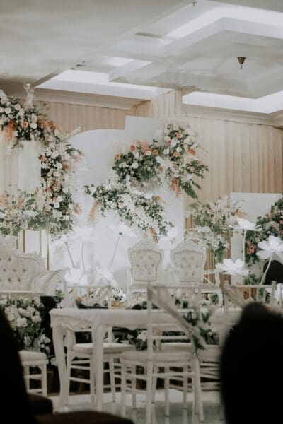 Crafting Unforgettable Wedding Atmospheres: A Guide to Modern Celebrations