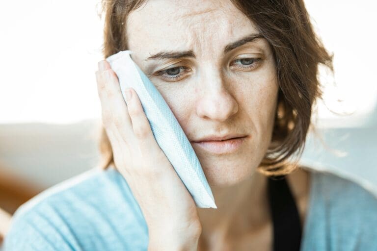 4 Home Remedies Dentists Say To Avoid For Tooth Pain
