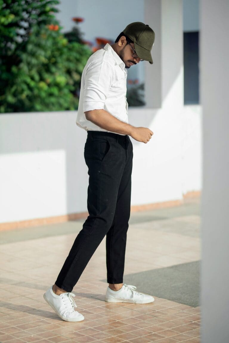 Top Men's Travel Pants for Comfort and Style