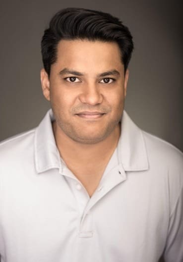 Bridging Innovation and Execution: How Engineering Leaders Are Powering Business Growth – An Interview with Ronith Pingili