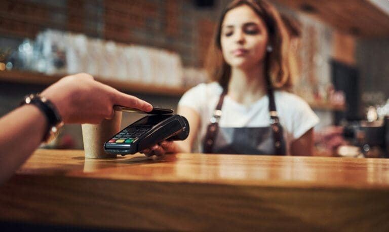 4 Ways Small Businesses Can Reduce Risk