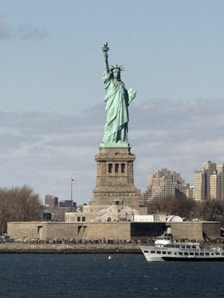 Top Must-See NYC Attractions for First-Time Visitors