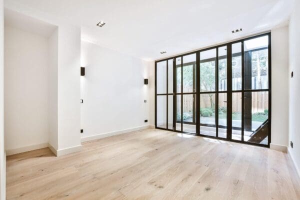 Stacker Vs. Bi-Fold Doors: Which One Is Right for Your Home?